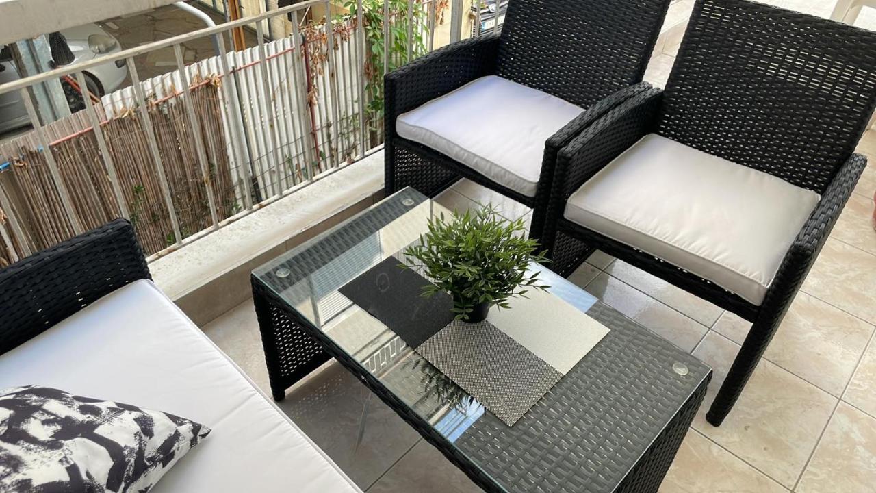 Sunny Peraia Apartment מראה חיצוני תמונה